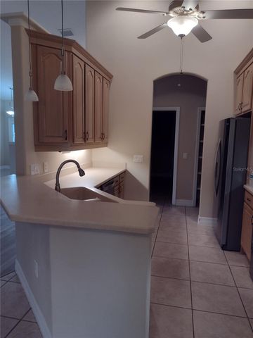 592 DOWLING CIRCLE, Lady Lake, FL 32159