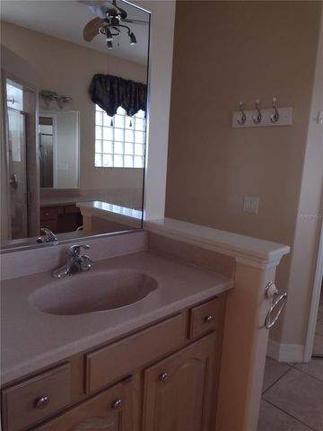 592 DOWLING CIRCLE, Lady Lake, FL 32159
