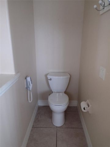 592 DOWLING CIRCLE, Lady Lake, FL 32159