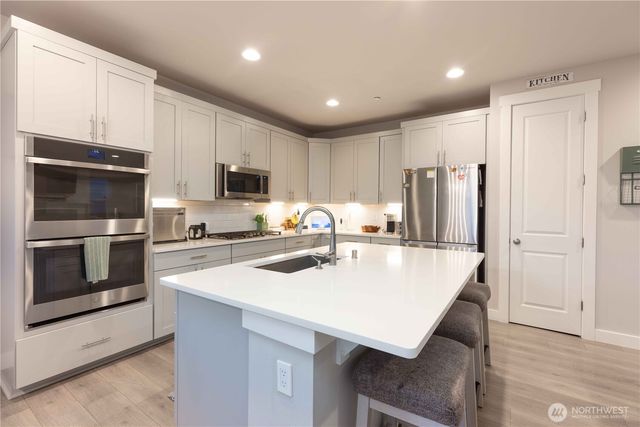 10260 Ramble Drive NW, Bremerton, WA 98383