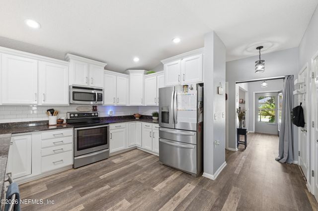 352 W NEW ENGLAND Drive, Elkton, FL 32033