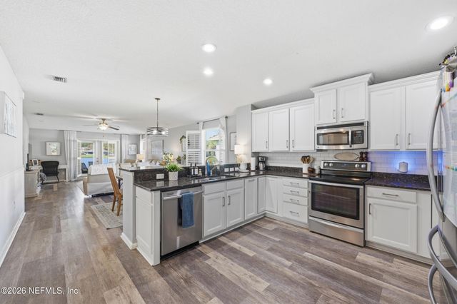 352 W NEW ENGLAND Drive, Elkton, FL 32033