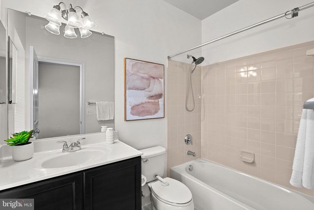 20401 CODMAN DR, Ashburn, VA 20147