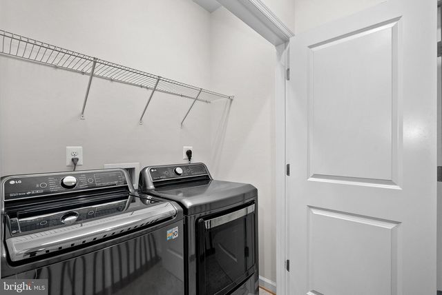 20401 CODMAN DR, Ashburn, VA 20147