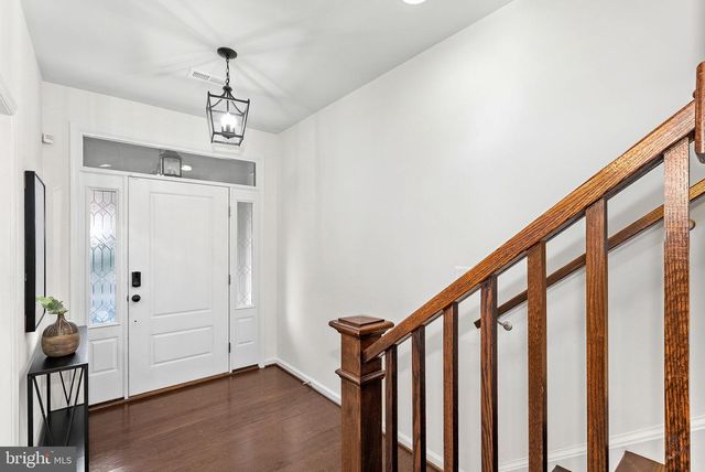 20401 CODMAN DR, Ashburn, VA 20147