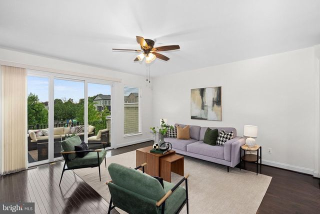 20401 CODMAN DR, Ashburn, VA 20147