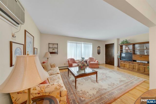 397 Davis Avenue, Kearny, NJ 07032