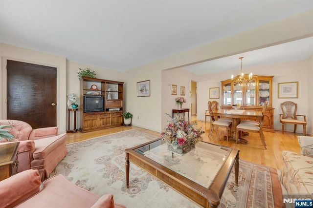 397 Davis Avenue, Kearny, NJ 07032