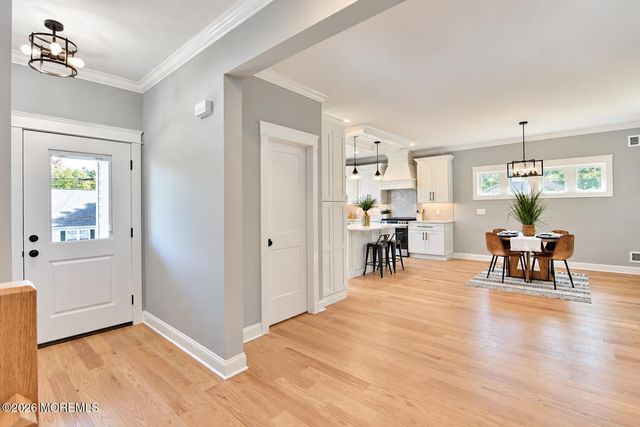 63 Day Avenue, Middletown, NJ 07748