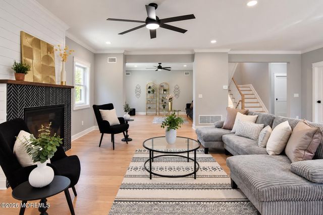 63 Day Avenue, Middletown, NJ 07748