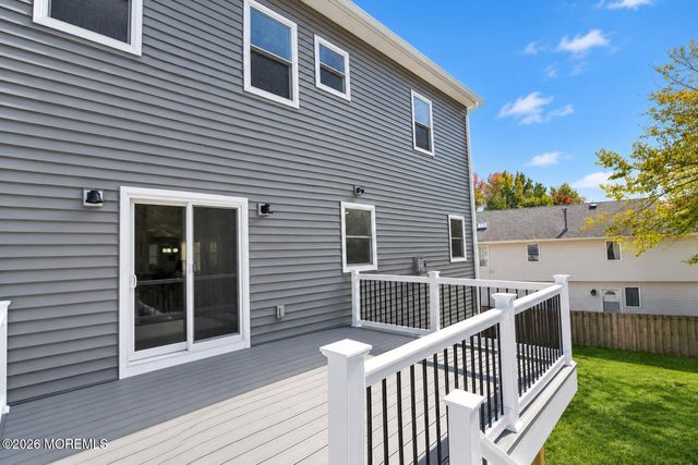 63 Day Avenue, Middletown, NJ 07748