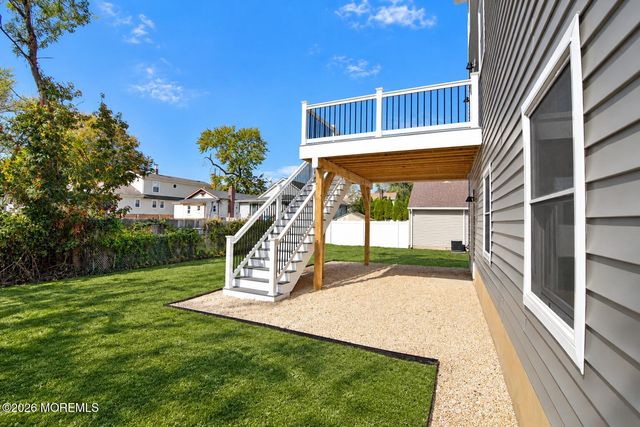 63 Day Avenue, Middletown, NJ 07748