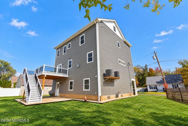 63 Day Avenue, Middletown, NJ 07748