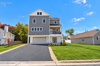 63 Day Avenue, Middletown, NJ 07748