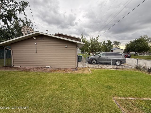 4625 Taft Street, Anchorage, AK 99517