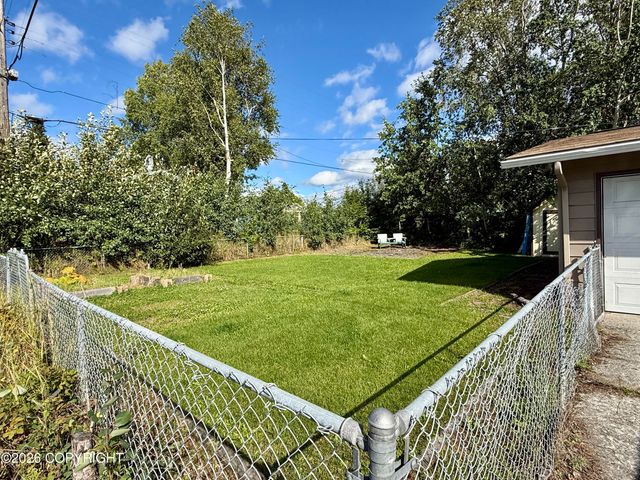 4625 Taft Street, Anchorage, AK 99517