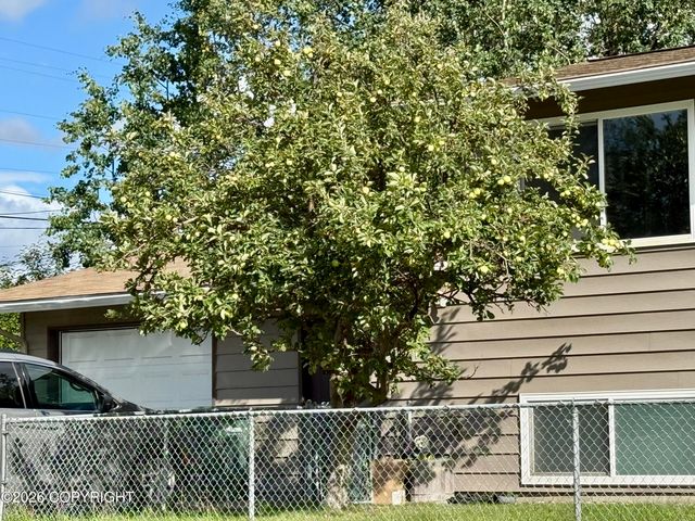 4625 Taft Street, Anchorage, AK 99517