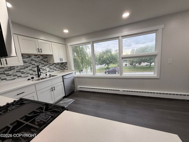 4625 Taft Street, Anchorage, AK 99517