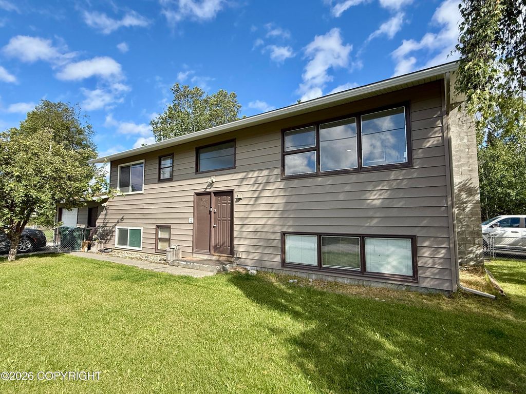 4625 Taft Street, Anchorage, AK 99517