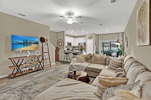 1311 SALT RIDGE Avenue, Jacksonville, FL 32218