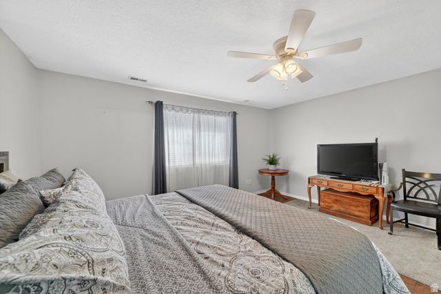 371 N STAMFORD DR, North Salt Lake, UT 84054