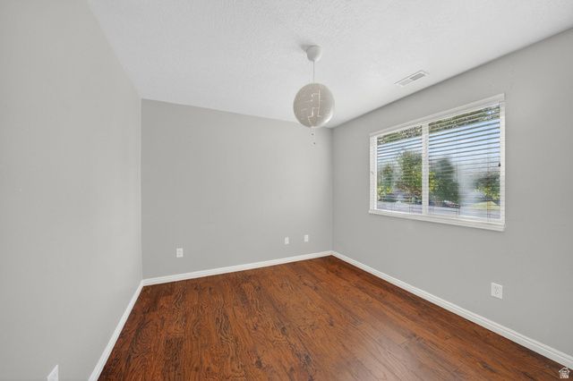371 N STAMFORD DR, North Salt Lake, UT 84054