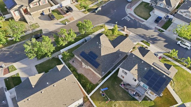 371 N STAMFORD DR, North Salt Lake, UT 84054