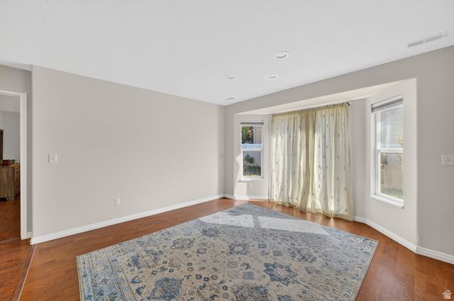371 N STAMFORD DR, North Salt Lake, UT 84054
