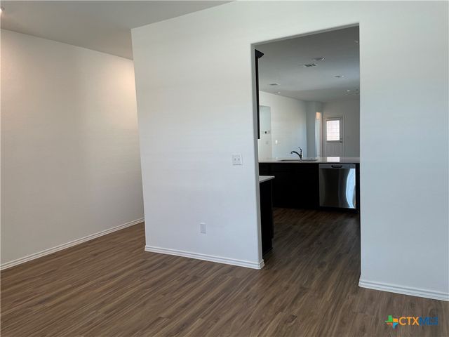 214 Escondidio, San Marcos, TX 78666