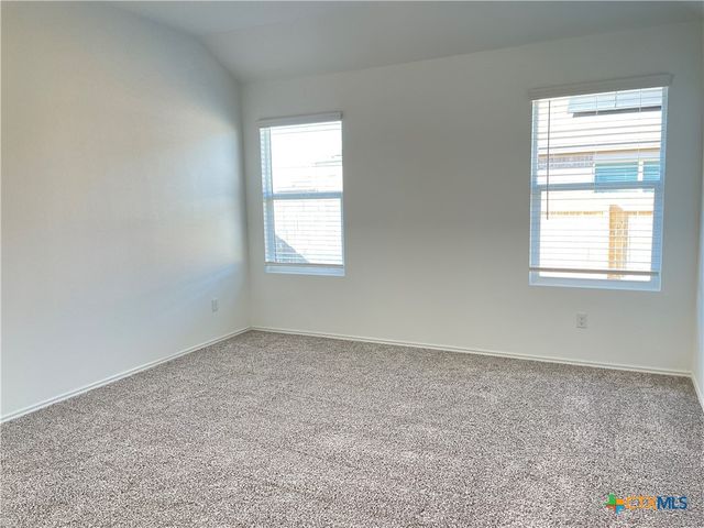 214 Escondidio, San Marcos, TX 78666