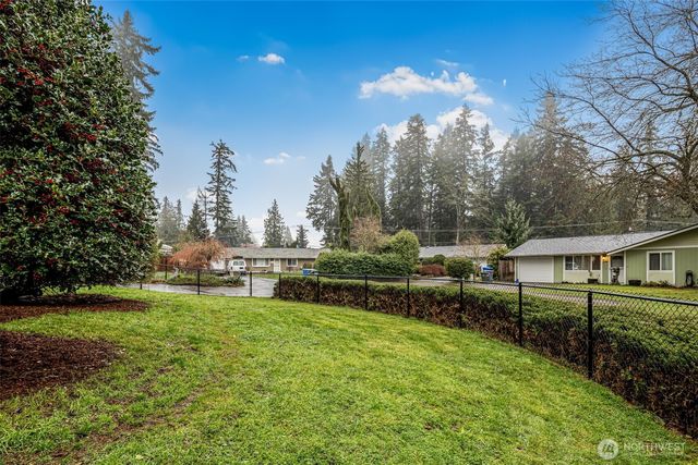 2322 Bryce Canyon Court, Puyallup, WA 98374