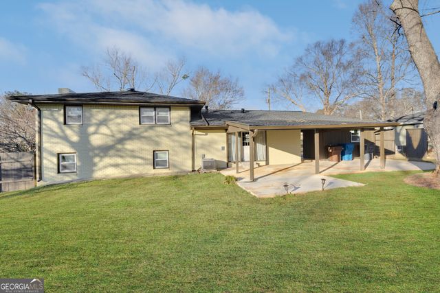 399 W Sandtown Road SW, Marietta, GA 30064