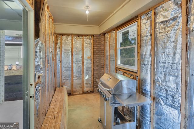 399 W Sandtown Road SW, Marietta, GA 30064