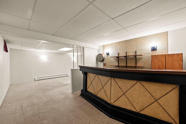 2245 Mapleview Avenue, Maplewood, MN 55109