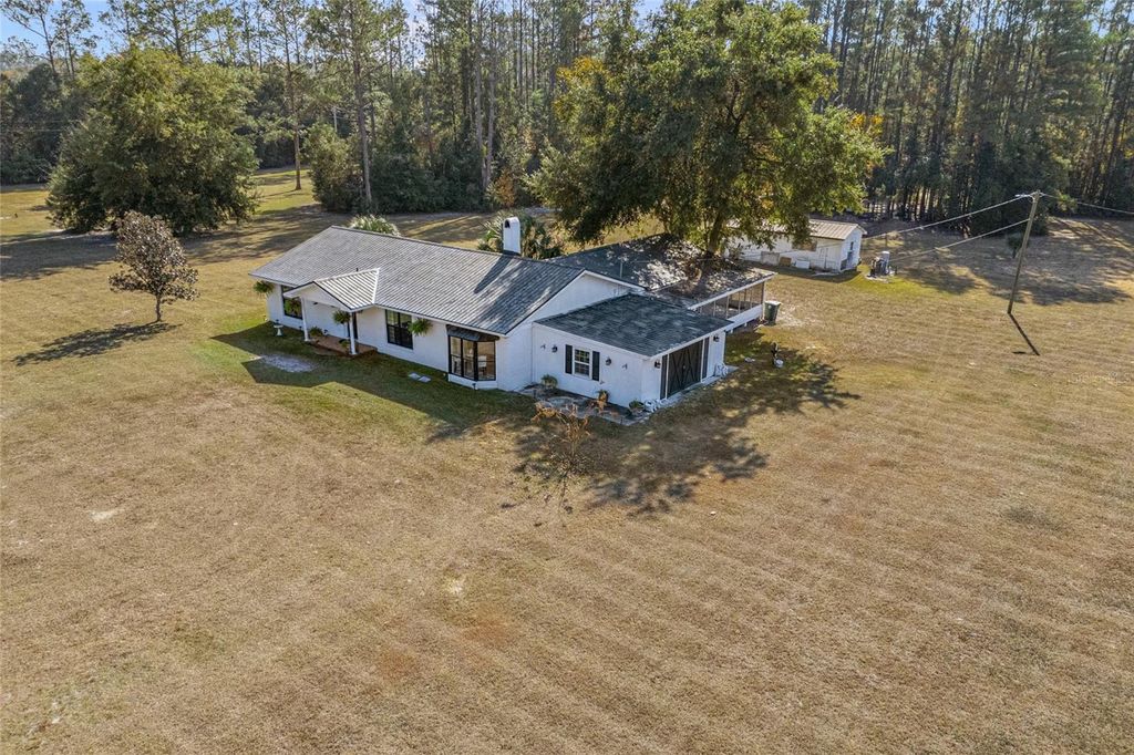 Image 34 of property listing at 172 SW BRADSHAW GLEN, Lake City, FL 32024