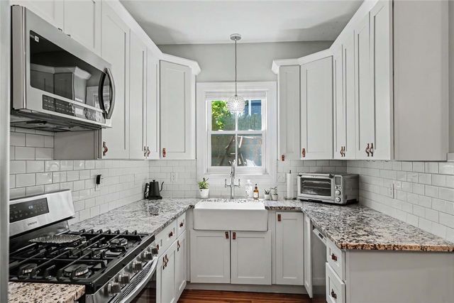 53 Olney Street, Providence, RI 02906