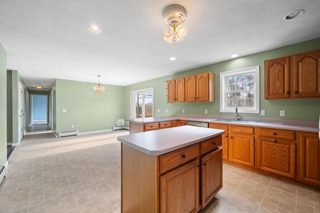 235 Beauty Hill Road, Barrington, NH 03825