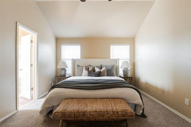 16428 Village Common Drive, Edmond, OK 73013
