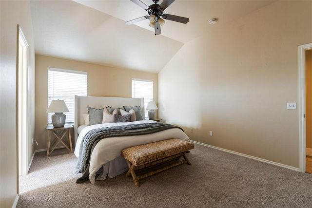 16428 Village Common Drive, Edmond, OK 73013