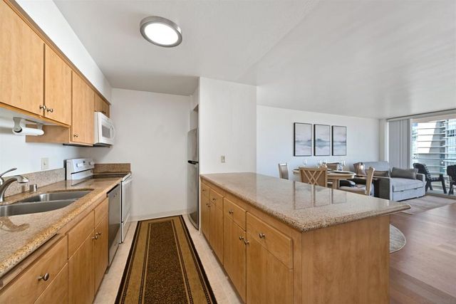 1830 Avenida Del Mundo 1112, Coronado, CA 92118