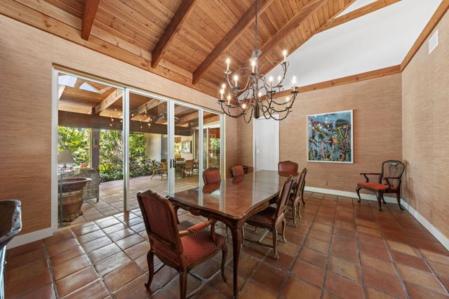6 La Costa Way, Palm Beach, FL 33480