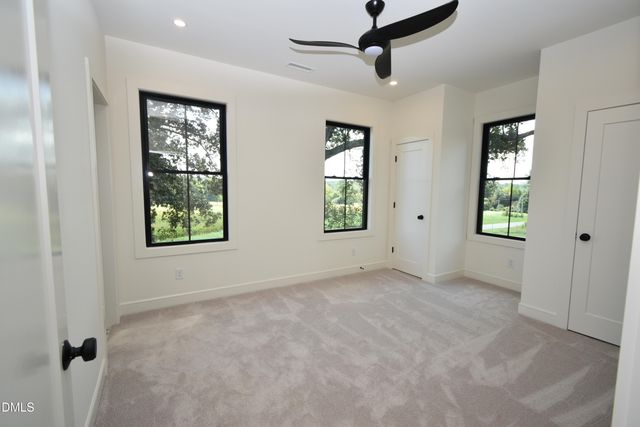 923 Arthur Minnis Road, Hillsborough, NC 27278