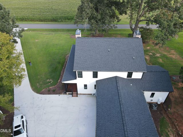 923 Arthur Minnis Road, Hillsborough, NC 27278