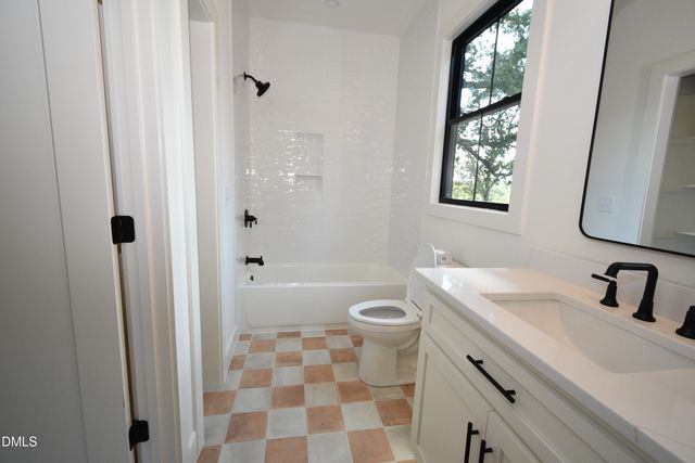 923 Arthur Minnis Road, Hillsborough, NC 27278