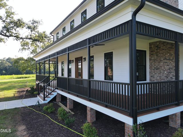 923 Arthur Minnis Road, Hillsborough, NC 27278