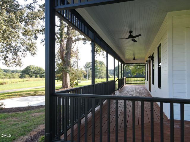 923 Arthur Minnis Road, Hillsborough, NC 27278