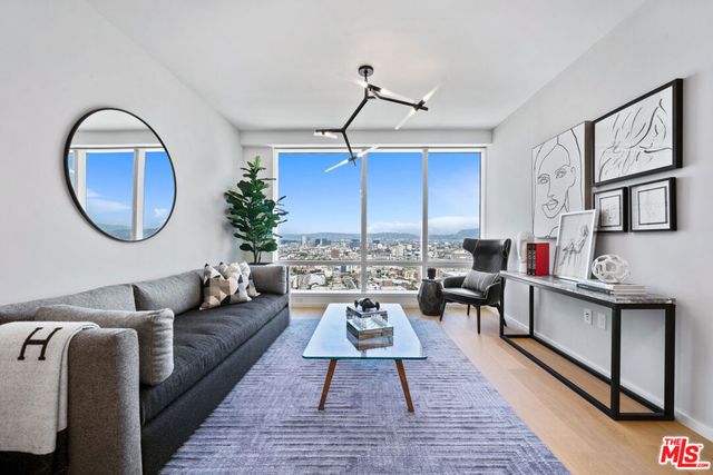 877 Francisco Street 2212, Los Angeles, CA 90017