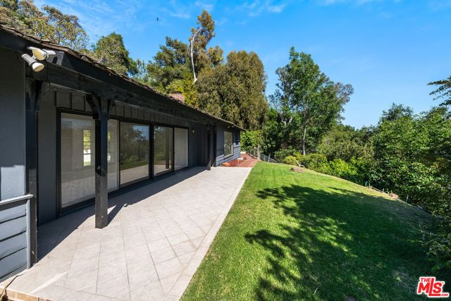 11222 Bellagio Road, Los Angeles, CA 90049