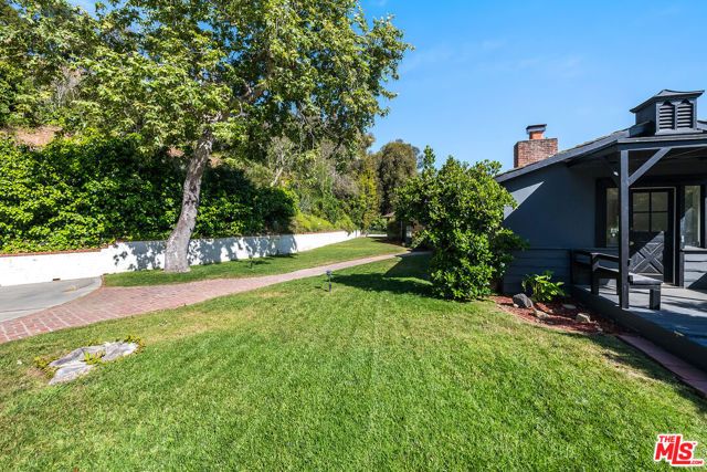 11222 Bellagio Road, Los Angeles, CA 90049