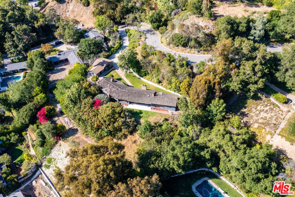 11222 Bellagio Road, Los Angeles, CA 90049